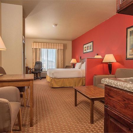 Baymont Inn & Suites By Wyndham Sturgis Buitenkant foto