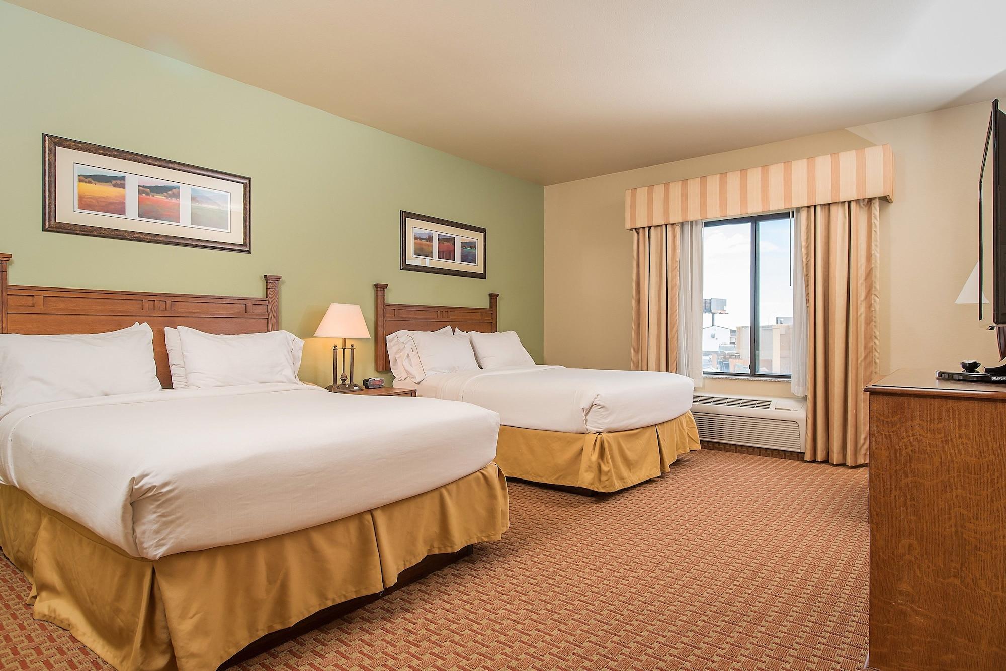 Baymont Inn & Suites By Wyndham Sturgis Buitenkant foto