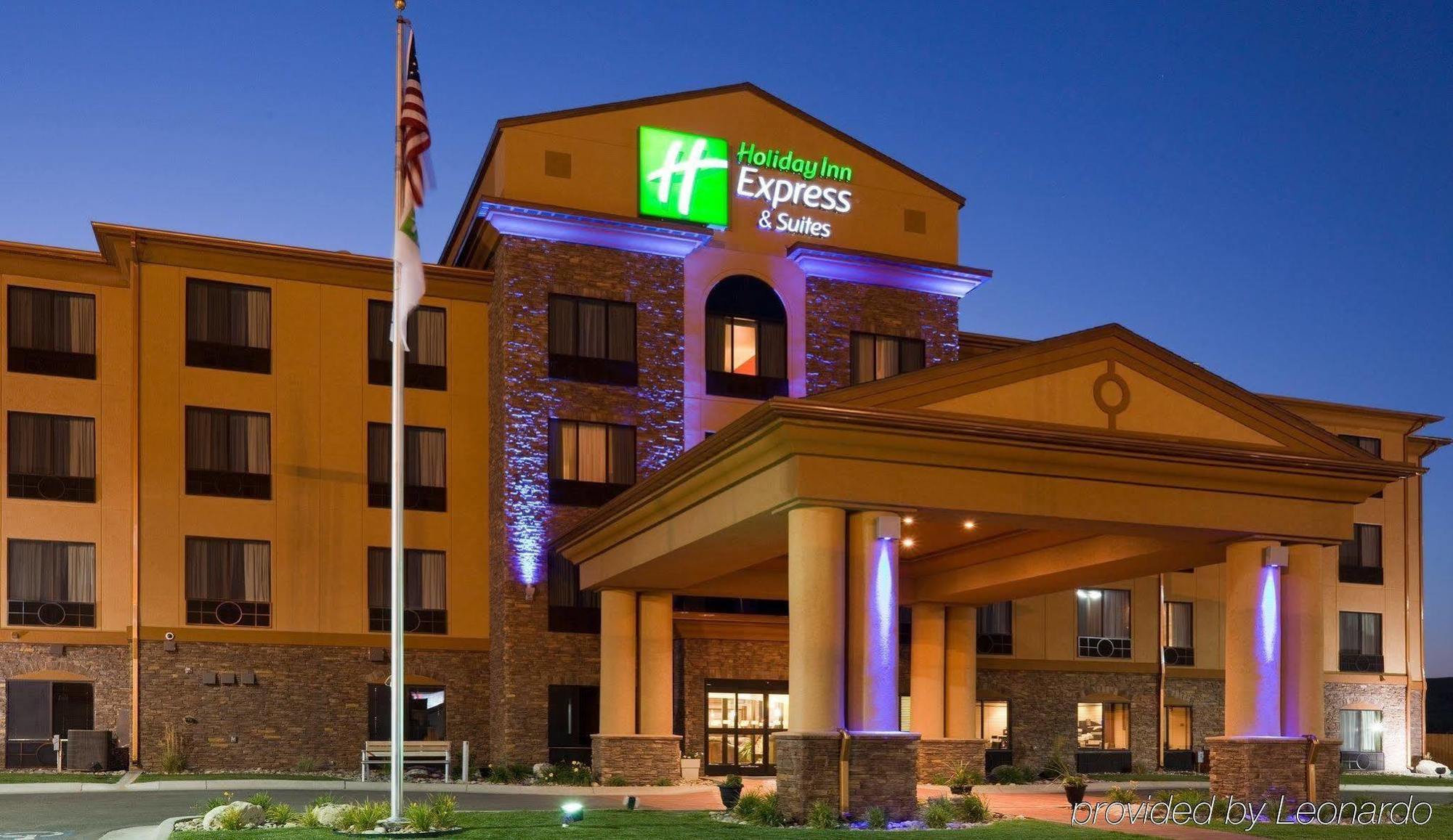 Baymont Inn & Suites By Wyndham Sturgis Buitenkant foto