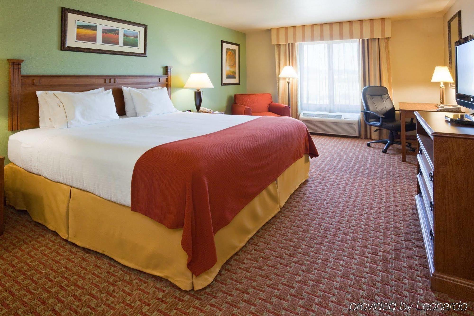 Baymont Inn & Suites By Wyndham Sturgis Buitenkant foto